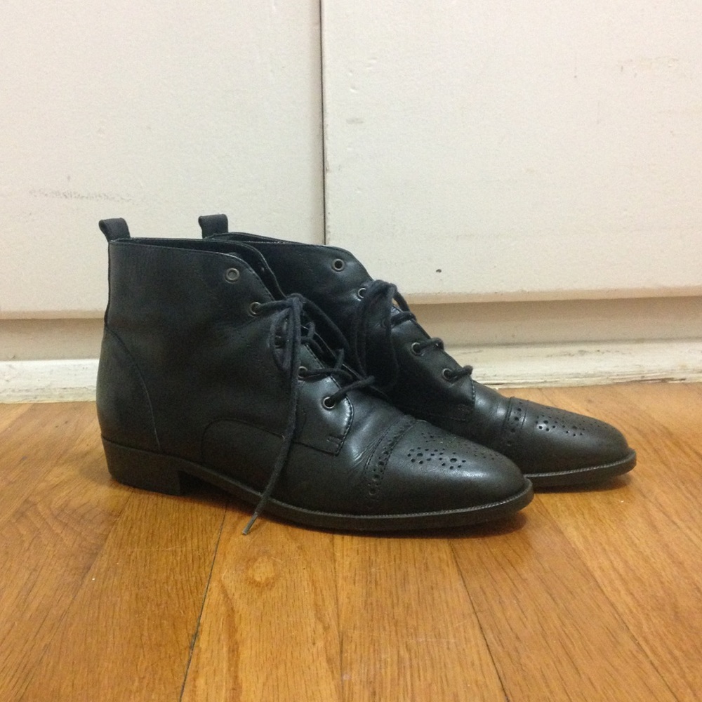 Calico Black Oxfords